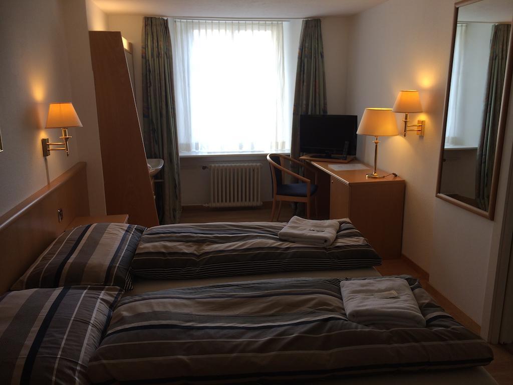 Hotel Schwert Näfels Szoba fotó